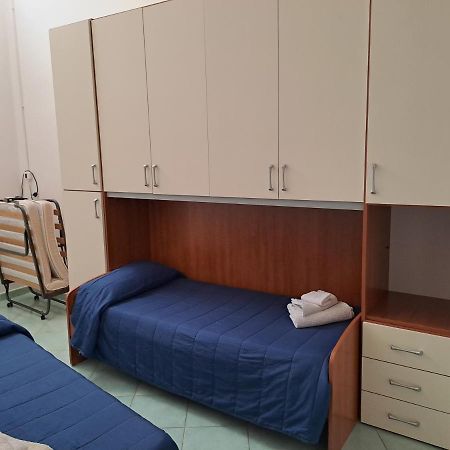 Ferienwohnung La Casa Di Checco Santa Maria di Castellabate Exterior foto