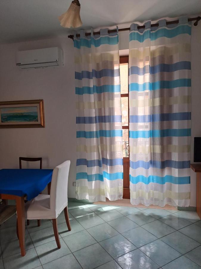 Ferienwohnung La Casa Di Checco Santa Maria di Castellabate Exterior foto