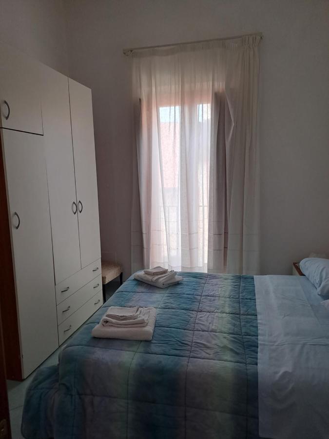 Ferienwohnung La Casa Di Checco Santa Maria di Castellabate Exterior foto